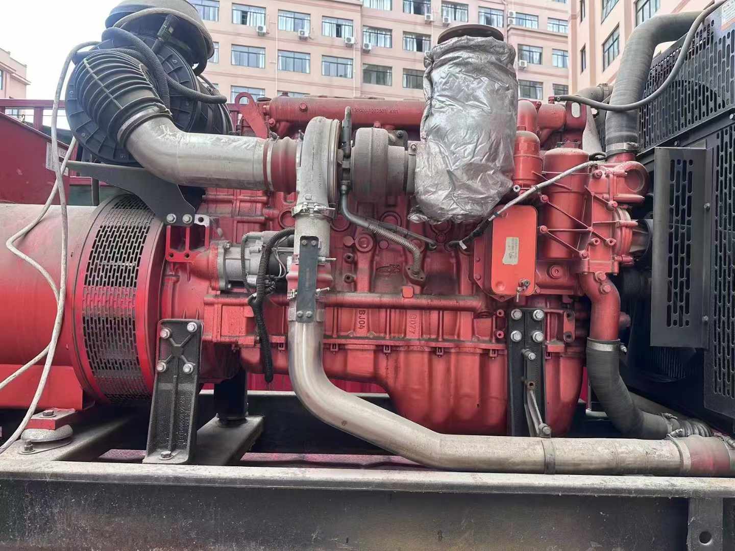 苍南如何选择适合 600kW 柴油发电机组的过载保护器？
